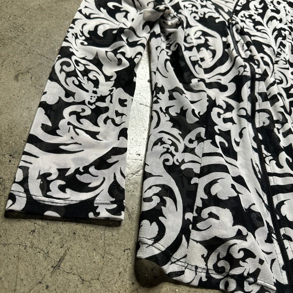 Agaci y2k sheer top full zip up size M tribal paisley print black and white - Picture 3 of 8